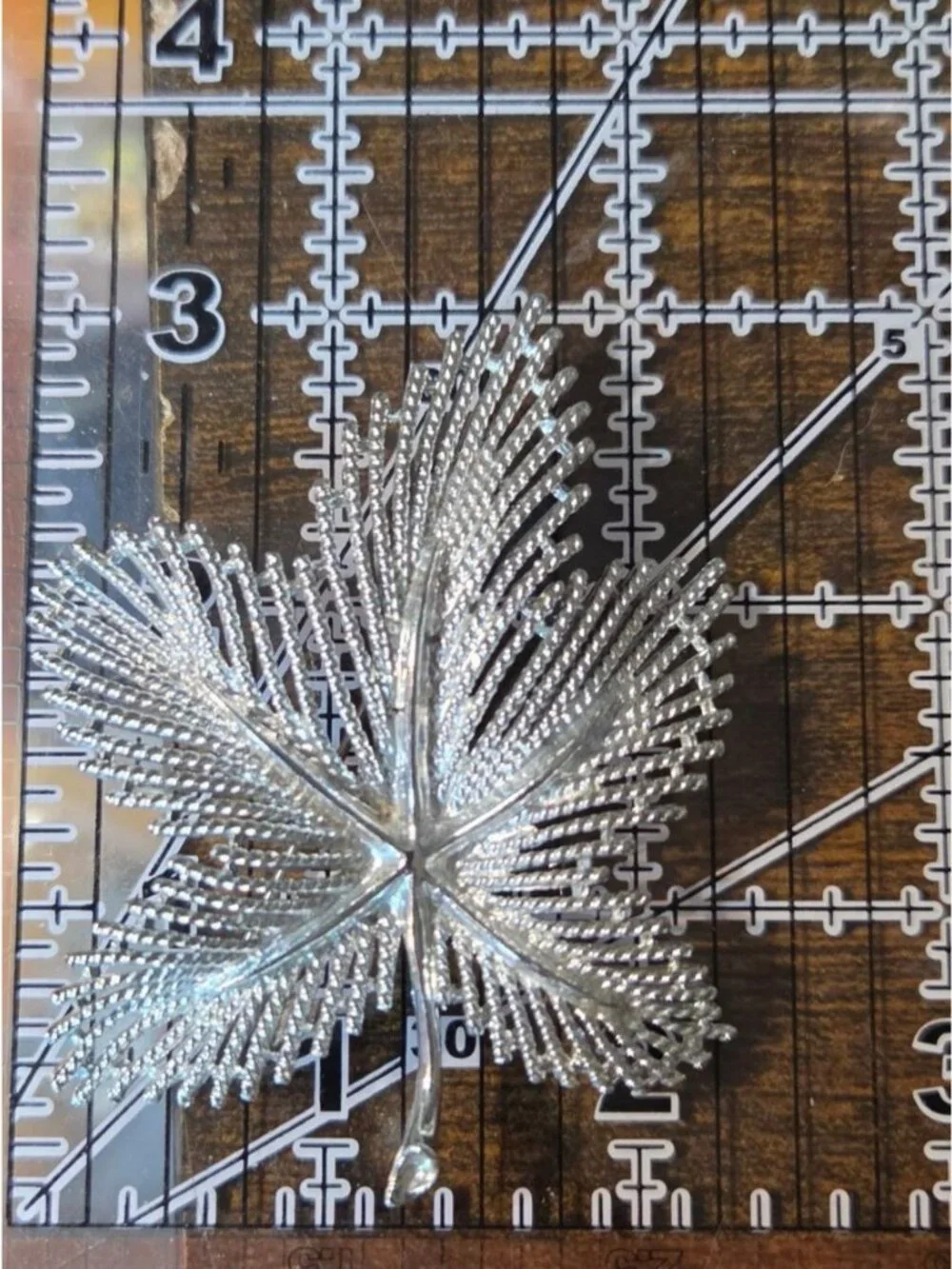 Vintage Sarah Coventry Large Maple Leaf Brooch Pin Open Metal Work Silver Tone